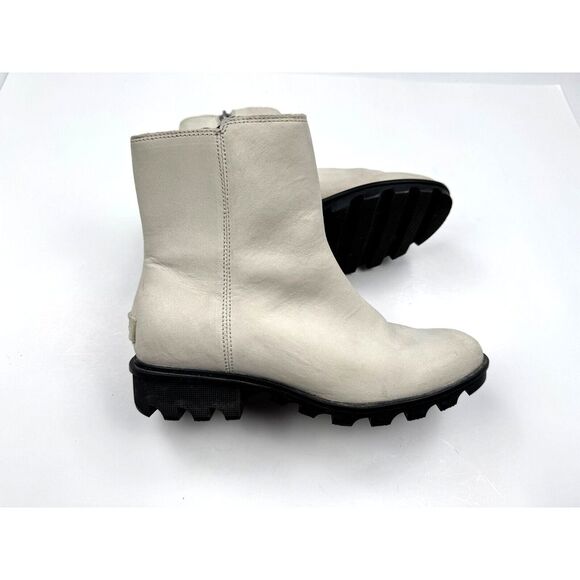 Sorel Phoenix Zip Boots Women 7.5 Suede Leather Ankle Zip‎ Closure Winter White - Picture 1 of 16